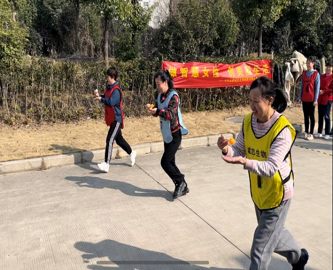 “做智慧女性 創(chuàng)美麗生活 ”新聞稿2 “做智慧女性 創(chuàng)美麗生活 ”新聞稿2